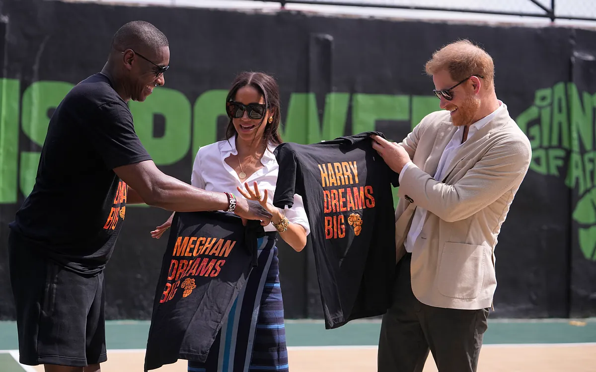 Prince Harry betrayed Queen Elizabeth when he decided to do whatever Meghan Markle wanted - MARCA