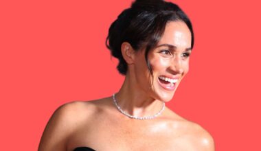 Meghan Markle Smiles at Paley Awards