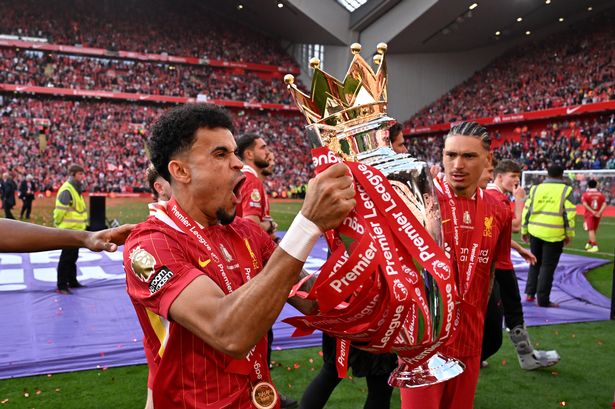 Luis Diaz and Darwin Nunez of Liverpool celebrate with Premier League trophy
