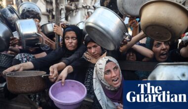 Lammy ‘sickened’ by Israel’s targeting of starving Palestinians and threatens fresh sanctions | Foreign policy