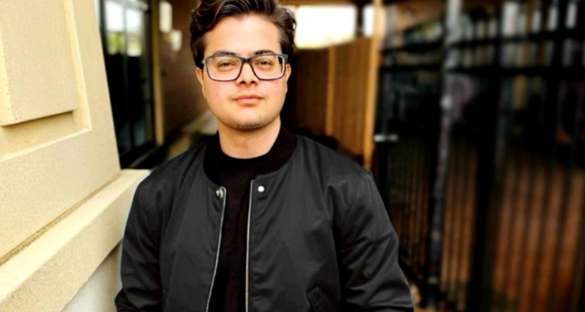 How a Digital Marketing Expert Uses AI to Help Startup Teams Punch Above Their Weight