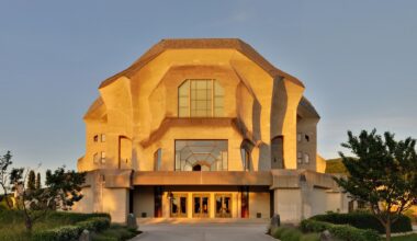 Living Cycles in Regenerative Architecture: Lessons from the Goetheanum