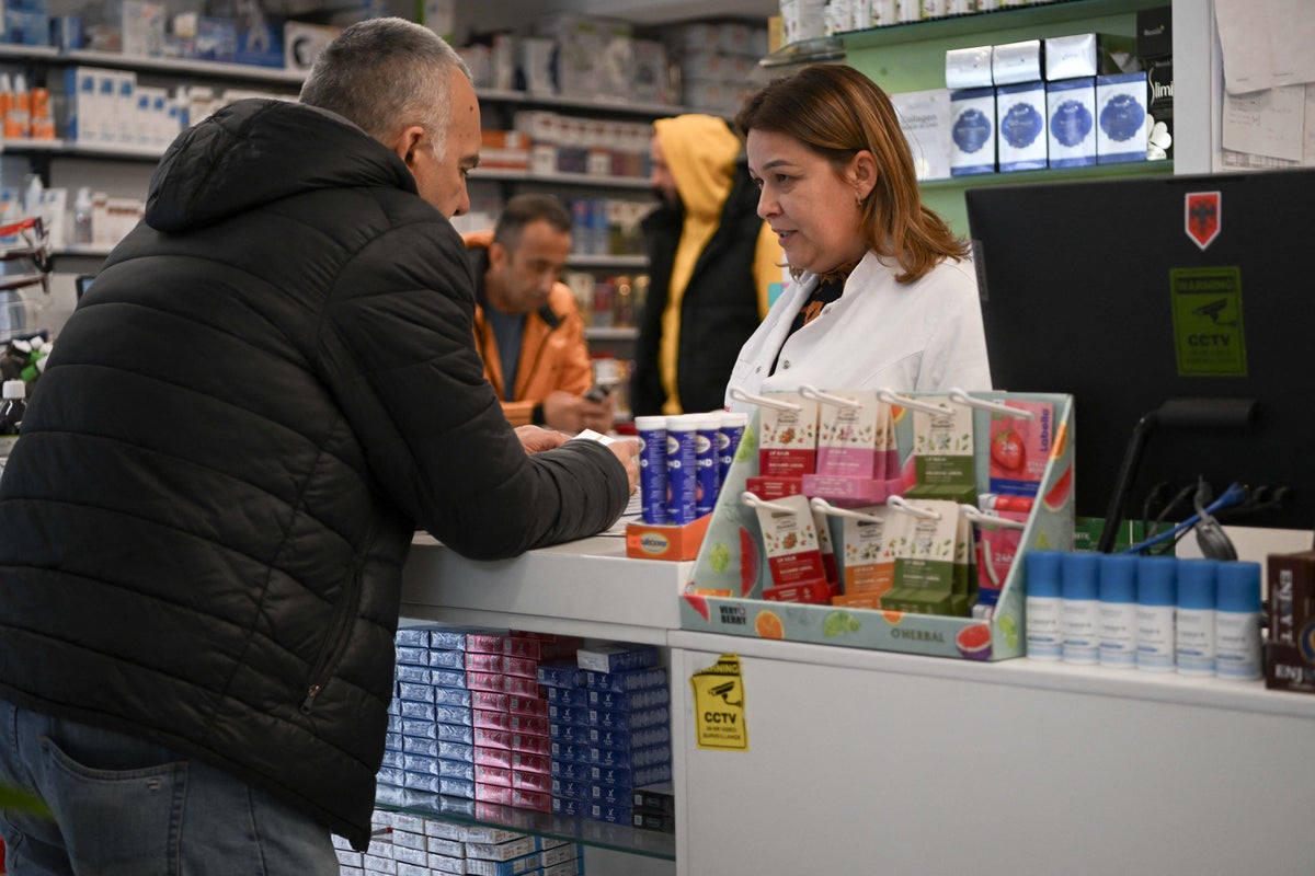 People on weight loss drugs drugs like Ozempic and Wegovy may start to regain weight within weeks of discontinuing them