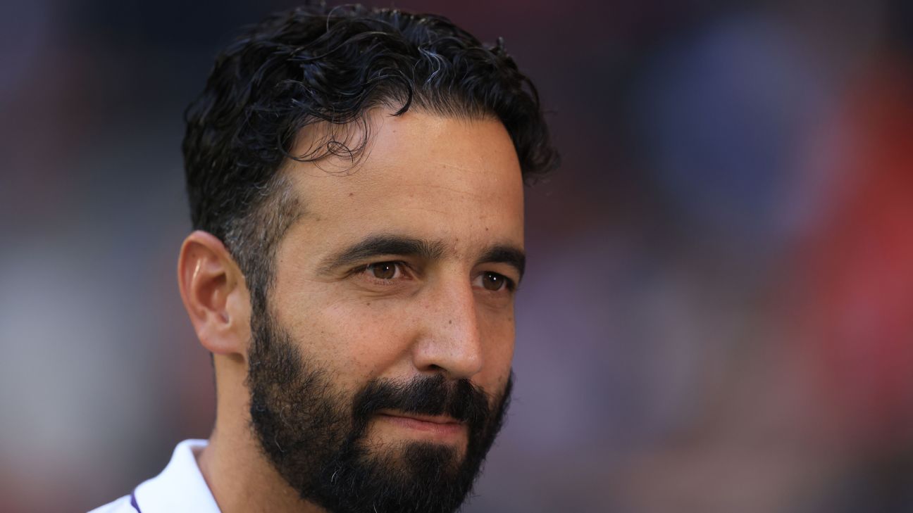 Man United could start season without new striker - sources