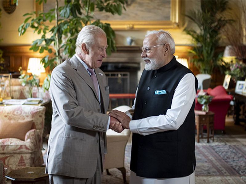 PM Modi meets King Charles III in London, invites him to visit India