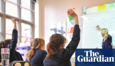 Closing classroom windows does not stop air pollution, study finds | Air pollution