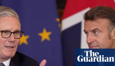 Macron plan to recognise Palestine puts pressure on Starmer to choose a course | Palestinian territories