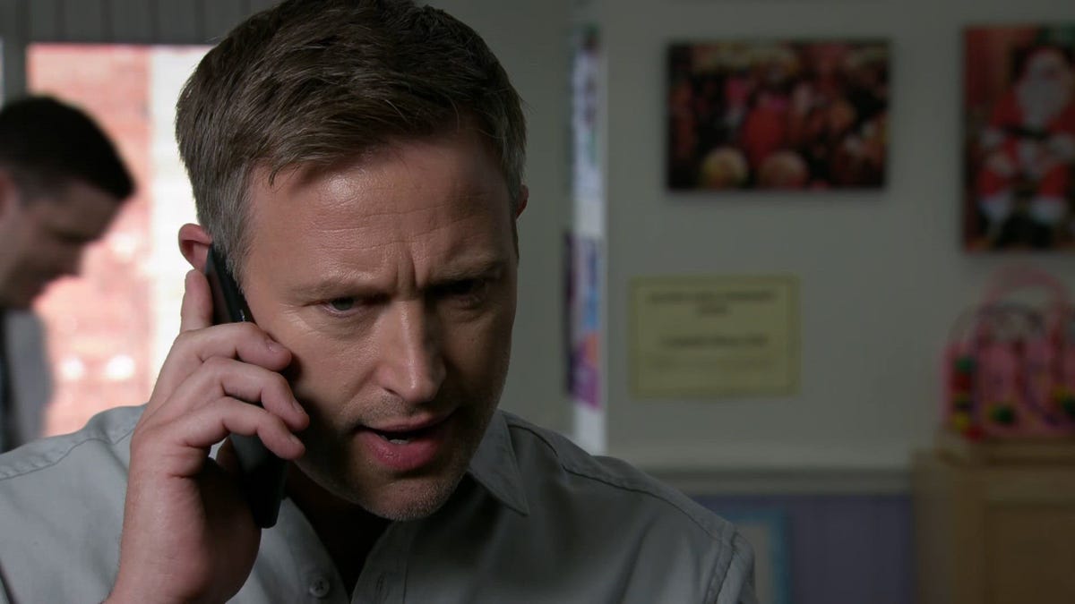 preview for Coronation Street's Todd makes shock discovery (ITV)