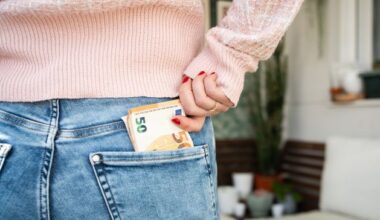 How to get €100 back in your pocket – seven financial experts share their top tips
