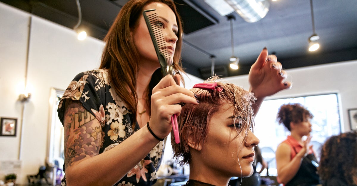 Hair Stylists Are Bracing For A 'Hair Recession' — And Seeing More 'Recession Blondes'