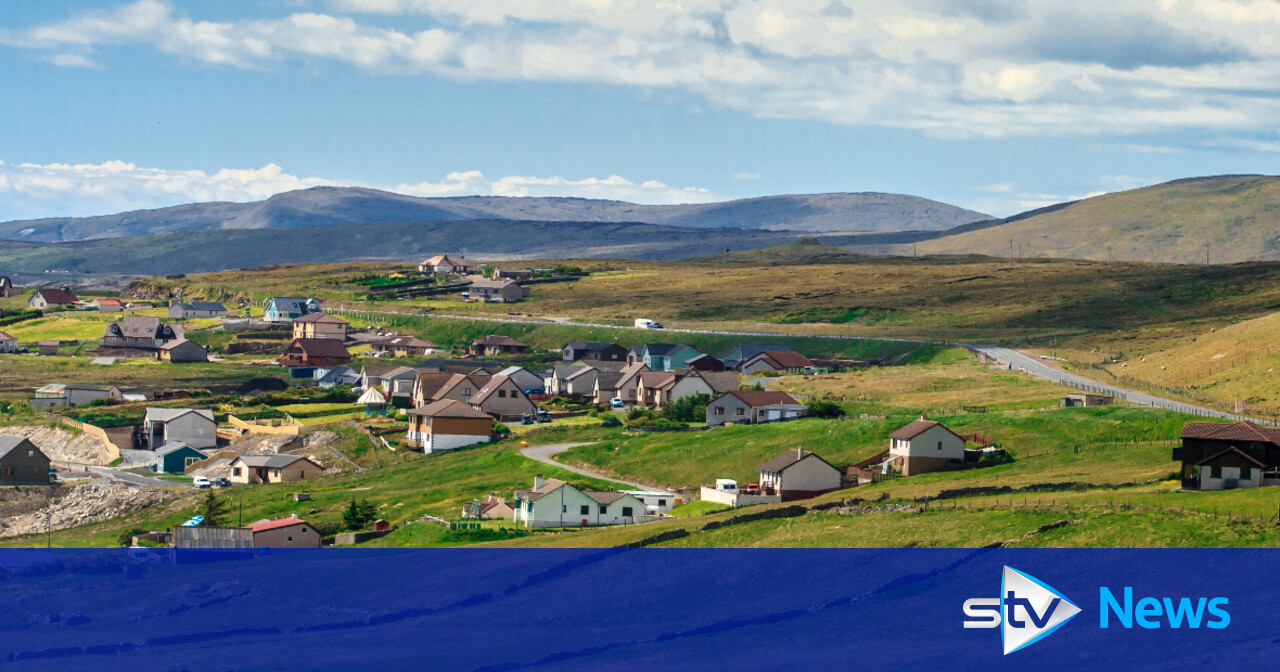 Outage leaves over 10,000 islanders without internet and phone access