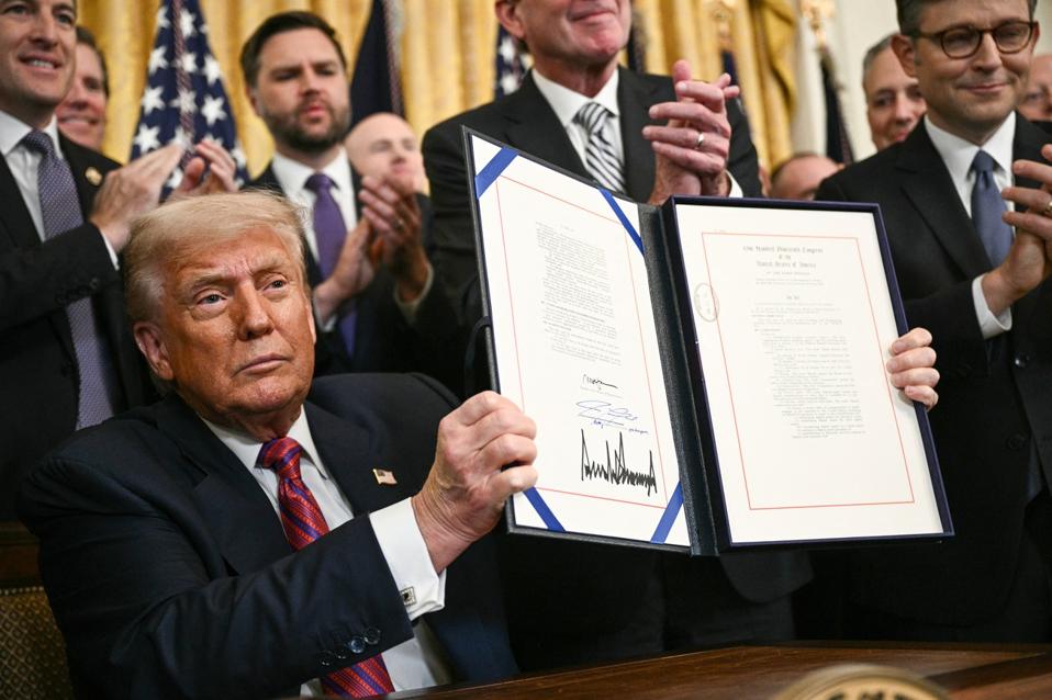 TOPSHOT-US-POLITICS-ECONOMY-CRYPTOCURRENCY-STABLECOIN