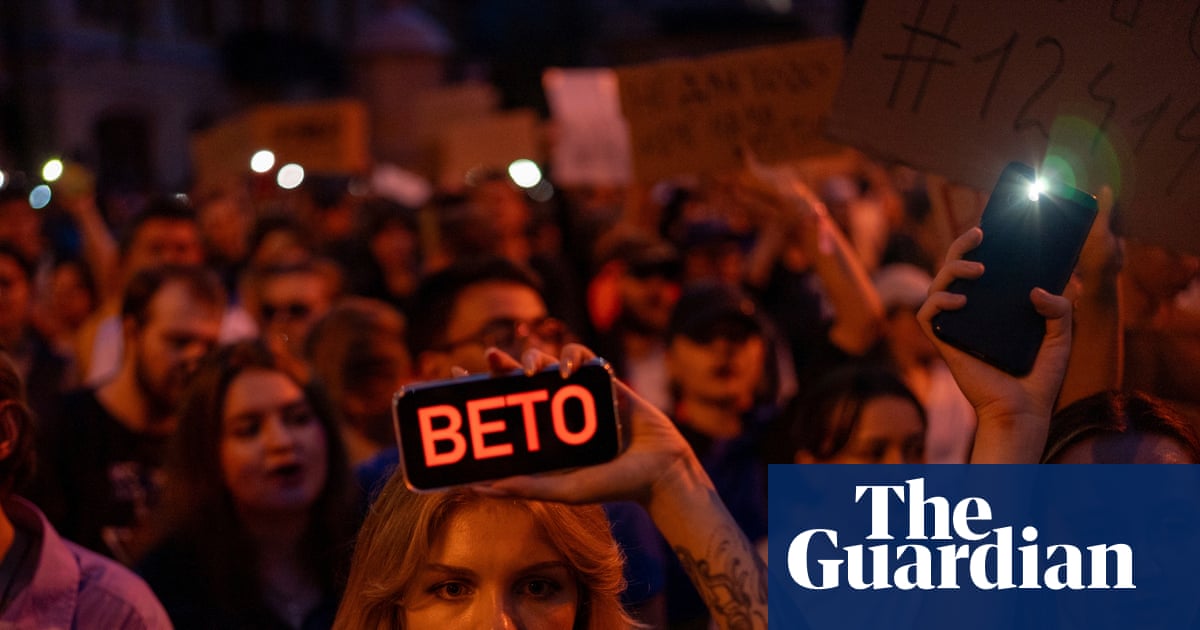 Protests against Zelenskyy as drones torment Ukraine - podcast | Ukraine