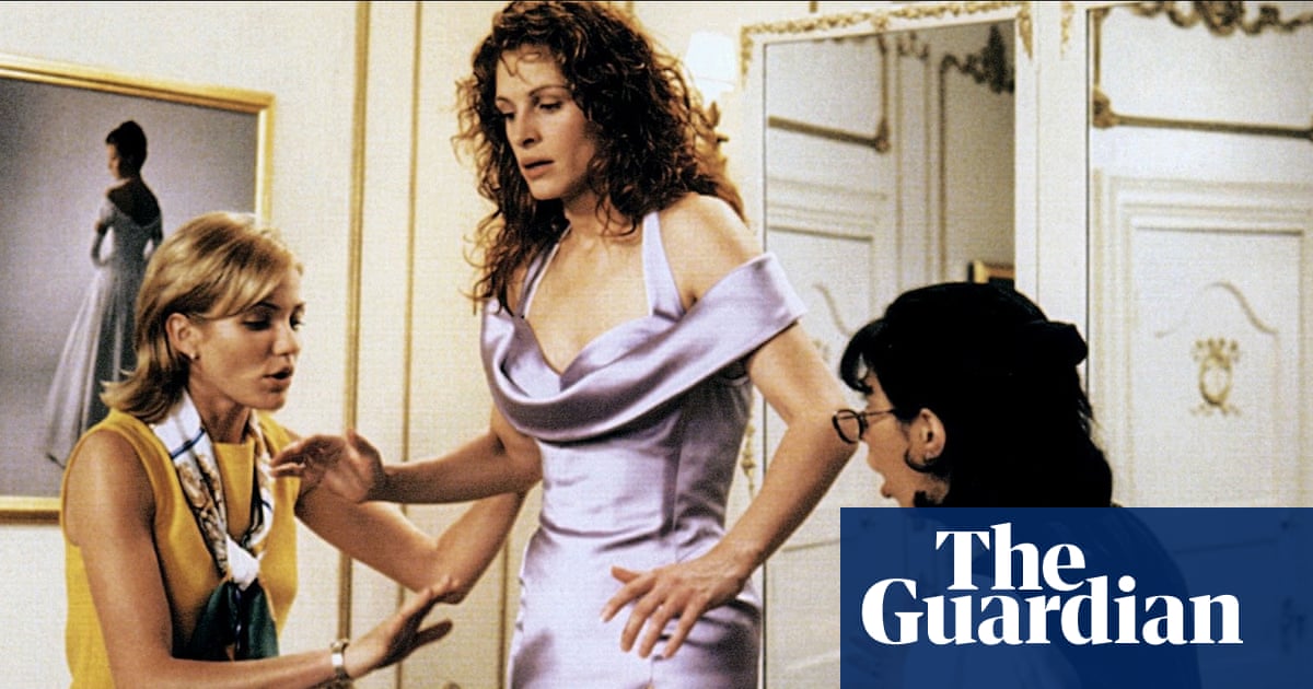 My Best Friend’s Wedding 2: Celine Song to write sequel to hit comedy | Julia Roberts