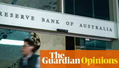 Take a deep dive into the inflation numbers and the RBA’s decision not to cut rates seems inexplicable | Greg Jericho