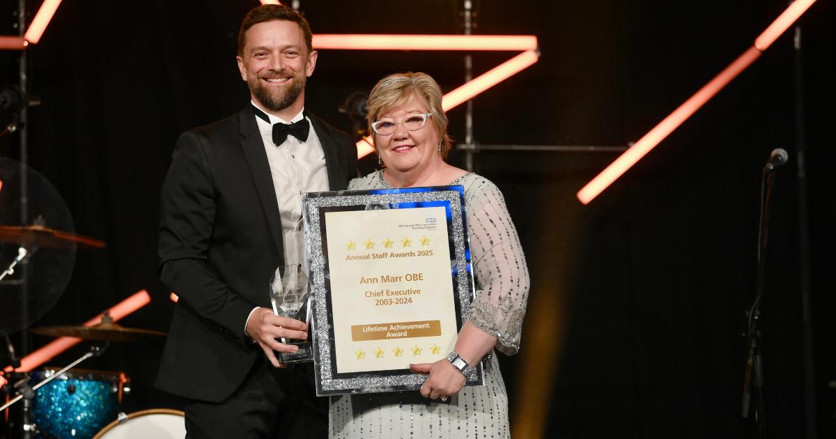 Ex-St Helens and Whiston hospitals chief honoured with award