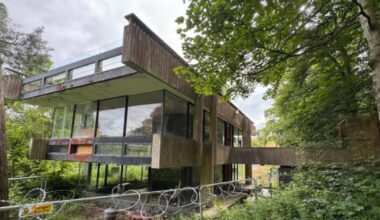 Modernist landmark saved after being bought for £279k