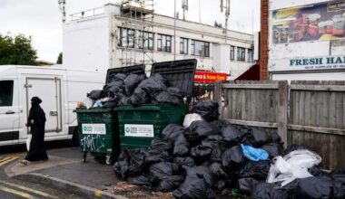 Keir Starmer urged to intervene in Birmingham bin strike