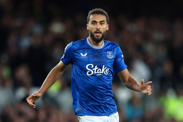 LIVERPOOL, ENGLAND - OCTOBER 05: Dominic Calvert-Lewin of Everton looks on during the Premier League match between Everton FC and Newcastle United FC at Goodison Park on October 05, 2024 in Liverpool, England. (Photo by Matt McNulty/Getty Images)