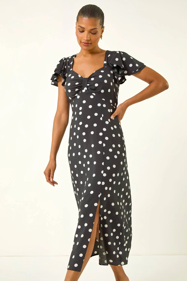 The dress is similar to Kate's Alessandra Rich dress that she wore to Wimbledon in 2022