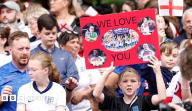 Lionesses victory parade live: Updates from Euro 2025 homecoming reception outside Buckingham Palace
