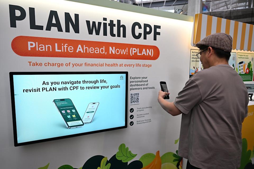 Members can project their retirement savings and payout, calculate their home purchase budget and assess the affordability of health insurance premiums.