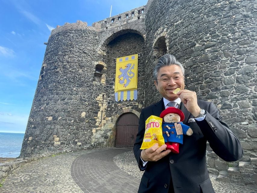 The diplomat also visited Carrickfergus Castle