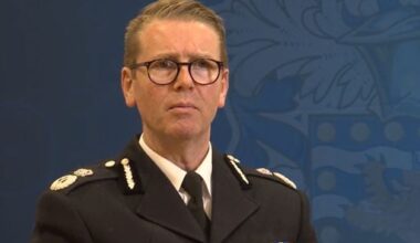Former senior PSNI officer retires after being cleared in sexual offences probe