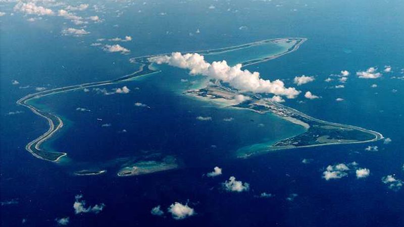 Chagos Islands: Britain agrees sovereignty deal with Mauritius