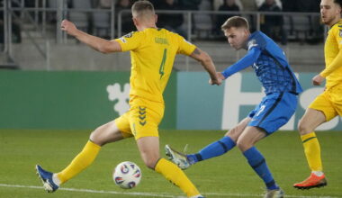Sheffield United lead race for winger Oliver Antman