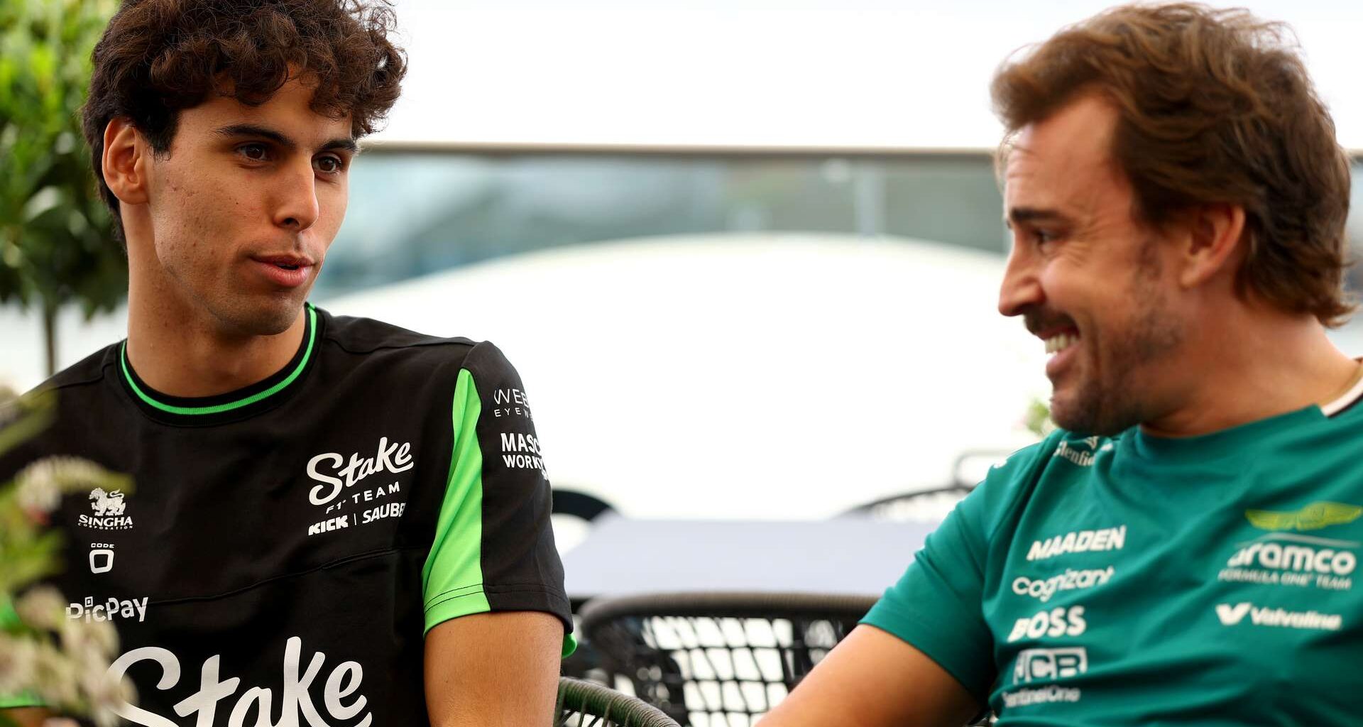 Gabriel Bortoleto, Fernando Alonso, Silverstone, 2025