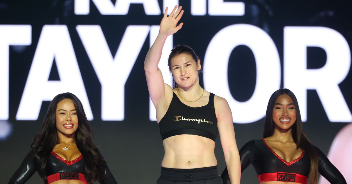 Exploitation? Jake Paul embarrasses reporter for ring girl question during historic all-female Netflix boxing event: ‘Send them to Kamala Harris’