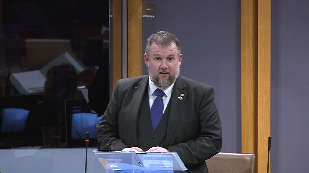 FOI request reveals no Welsh Government correspondence over controversial East West Rail reclassification