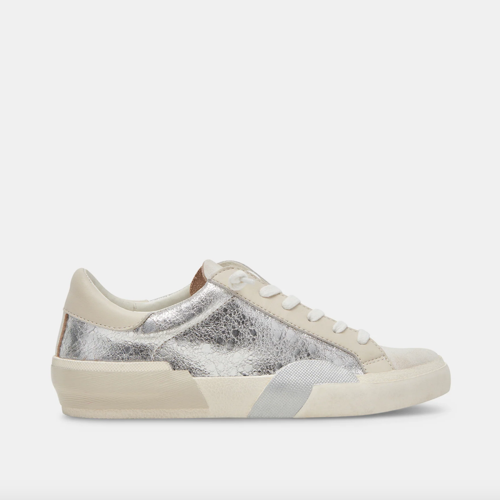 Zina Sneaker