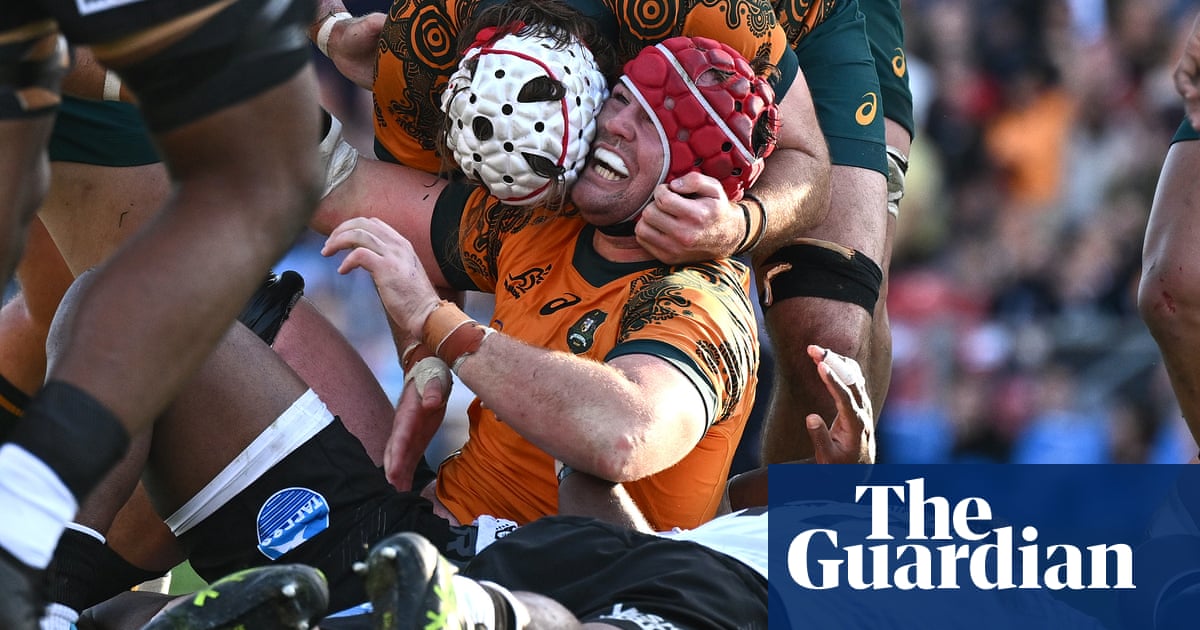 Wallabies score late to snatch win against surging Fiji as Lions await | Australia rugby union team