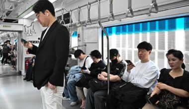 The shift reveals a growing fault line in South Korea's labour market.