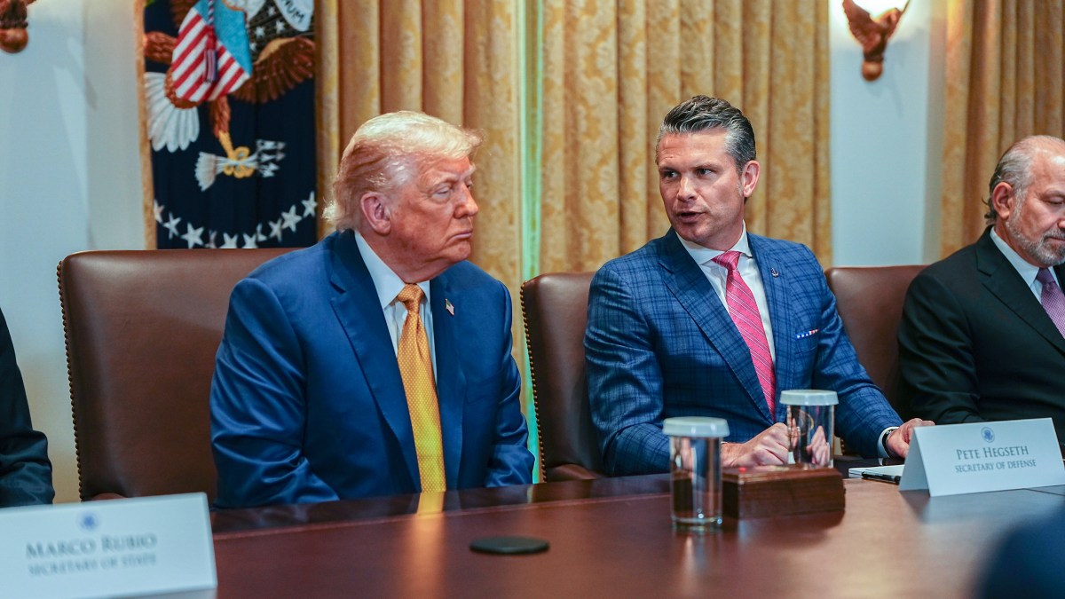 Trump ‘blindsided by decision to halt weapons for Ukraine’