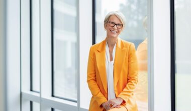 GSK profits lifted by strong cancer drug sales