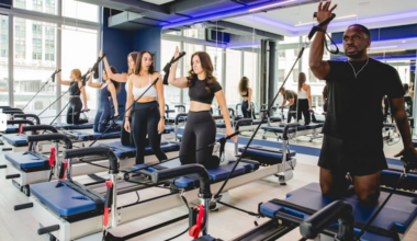 What a class at one of the dozen Philly-area Jetset Pilates studios might look like, once the local studios open in the coming years. The full-body workouts are done on a Reformer, a bed-like machine with a rolling carriage, adjustable springs, and straps that practitioners use to push, pull, or hold steady, depending on the exercise.