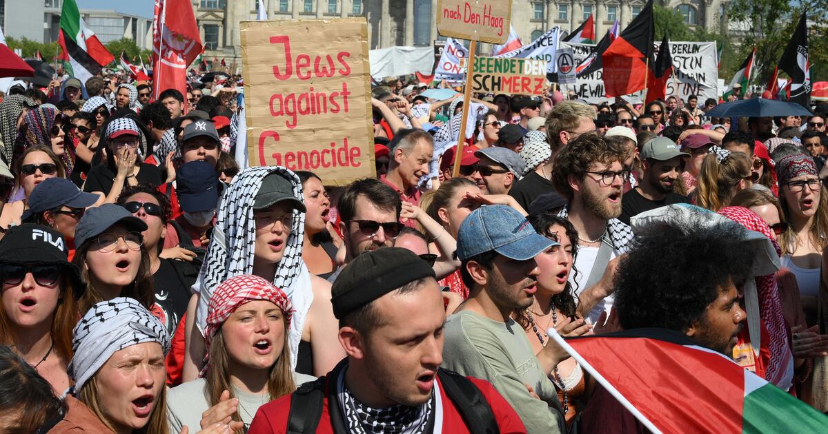 Irish in Germany are caught between starkly different perspectives on the war in Gaza – The Irish Times