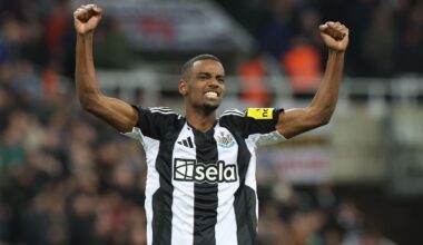 Romano drops Isak update after 'green light' as Newcastle exit at £86m on one condition