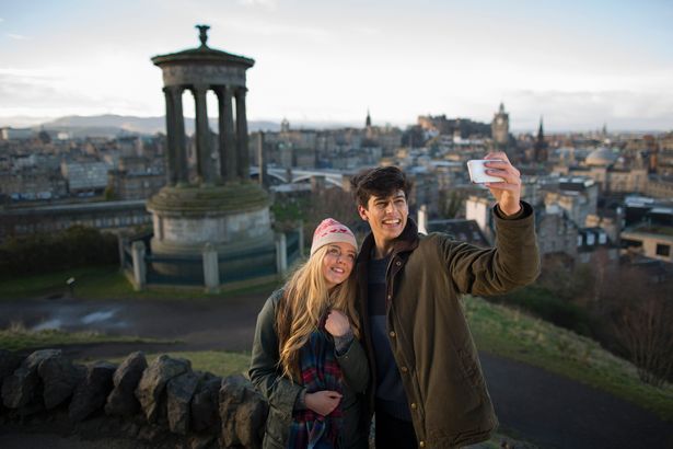 A picture of a couple in Edinburgh