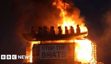 Moygashel: Contentious bonfire set alight