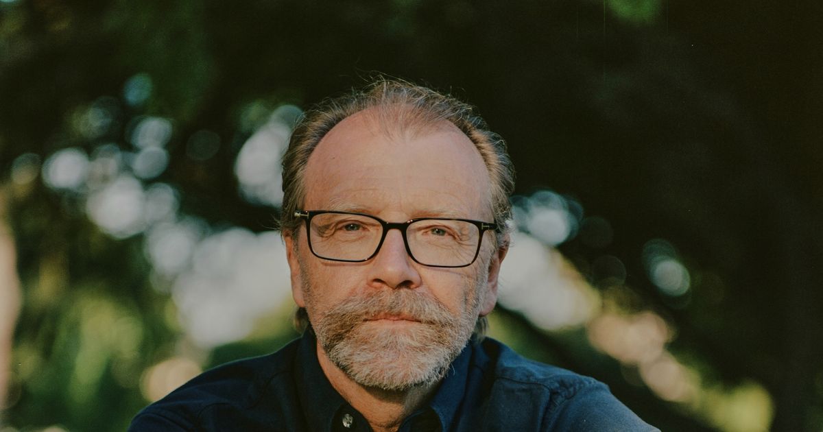 George Saunders Announces New Book, ‘Vigil’