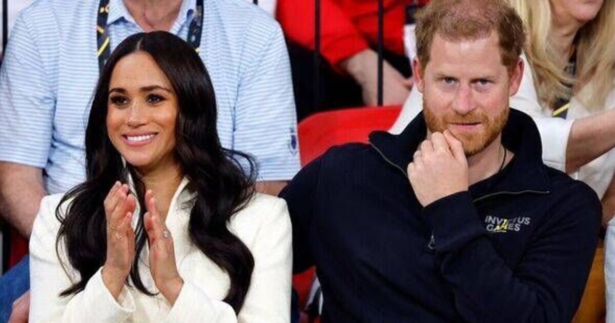 Prince Harry can only 'fix relationship with royals' without Meghan Markle - Celebrity News - Entertainment