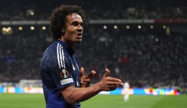 Zirkzee aids £34.6m Forest hijack as Red Devils 'open talks' with Ligue 1 teen