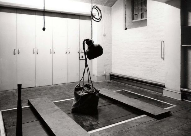 Execution chamber 