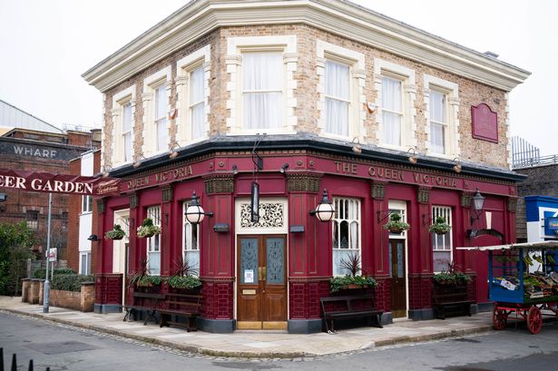 EastEnders aired the comeback of a familiar face in worrying scenes on the BBC soap on Monday