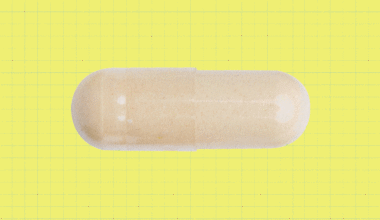 4 Supplement Pairs to Avoid—and 4 That Work Well Together