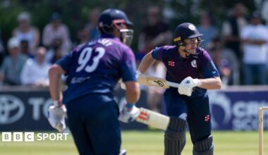 Scotland batters George Munsey and Brandon McMullen in action